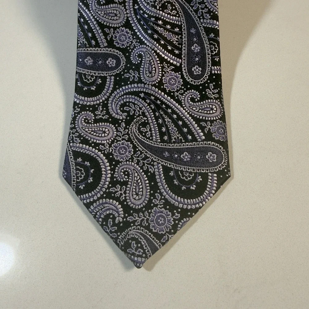 Pronto Uomo Tie Mens OS Purple Black Excellent Silk Paisley Woven Jacquard New